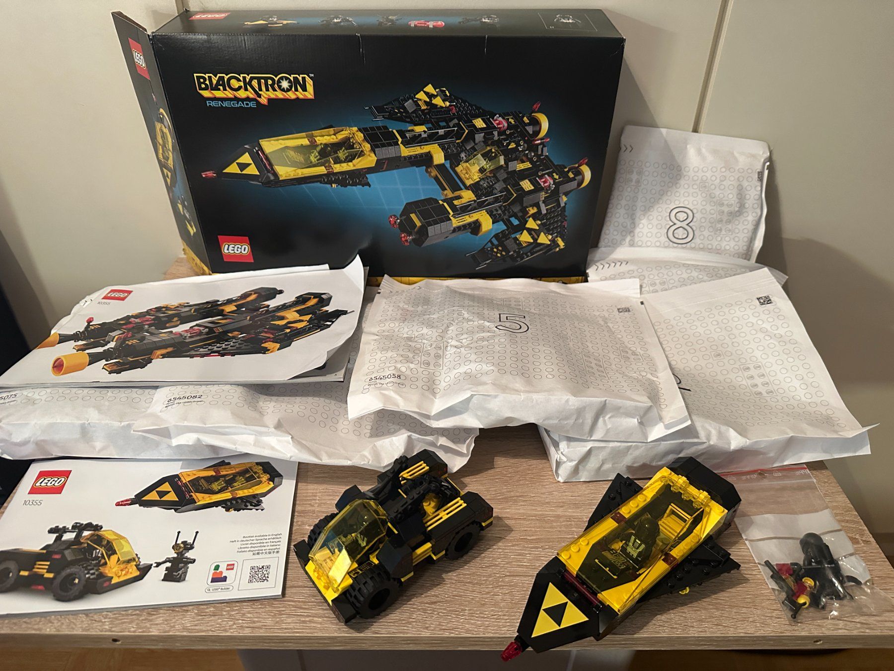 Lego Kit di costruzioni: LEGO 10355 Blacktron Renegade – Nuovo (secondo la descrizione) da Basel venduto da Don-Angel