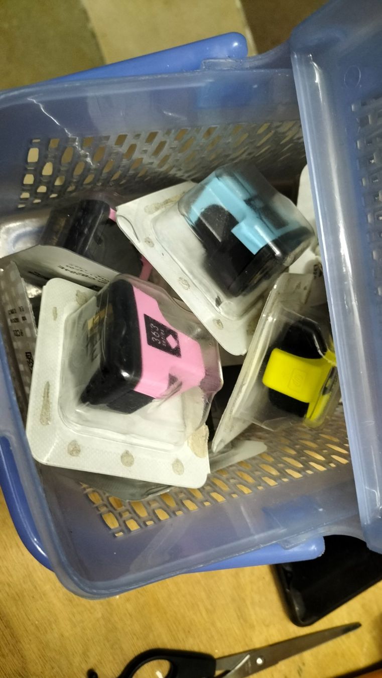 Hewlett Packard Druckerpatronen & Toner: Hp drucker farbe – Gebraucht aus Beringen von tan_b56y
