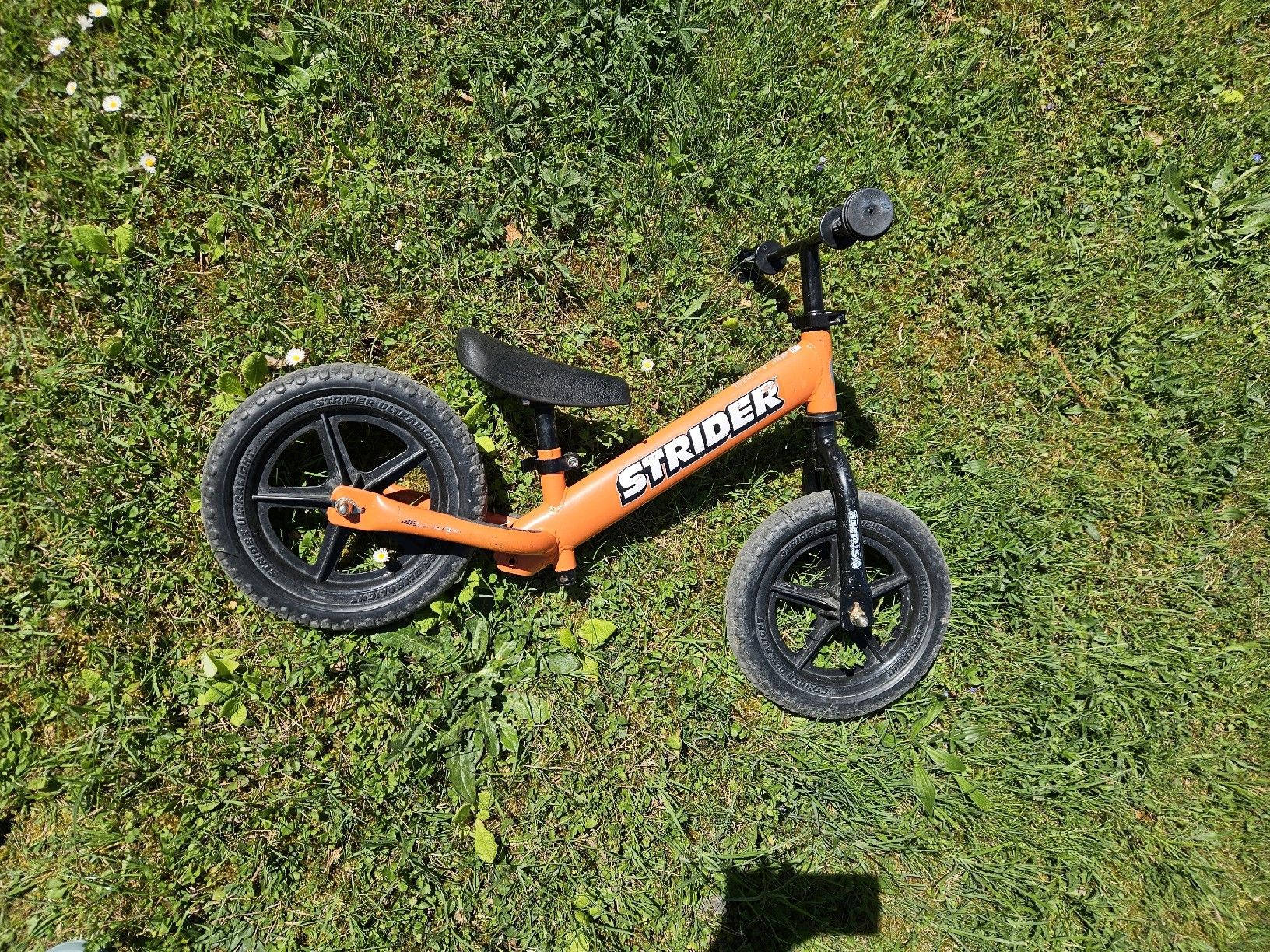 Fahrzeuge für Kinder: Strider Laufrad 12'' orange – Gebraucht aus Zürich von Kris8050 1