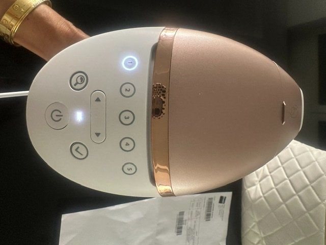 Philips Epiliergeräte: Philips Lumea IPL Haarentfernung - Bastler oder Ersatzteile – Defekt aus Genève von and_nv8c 5
