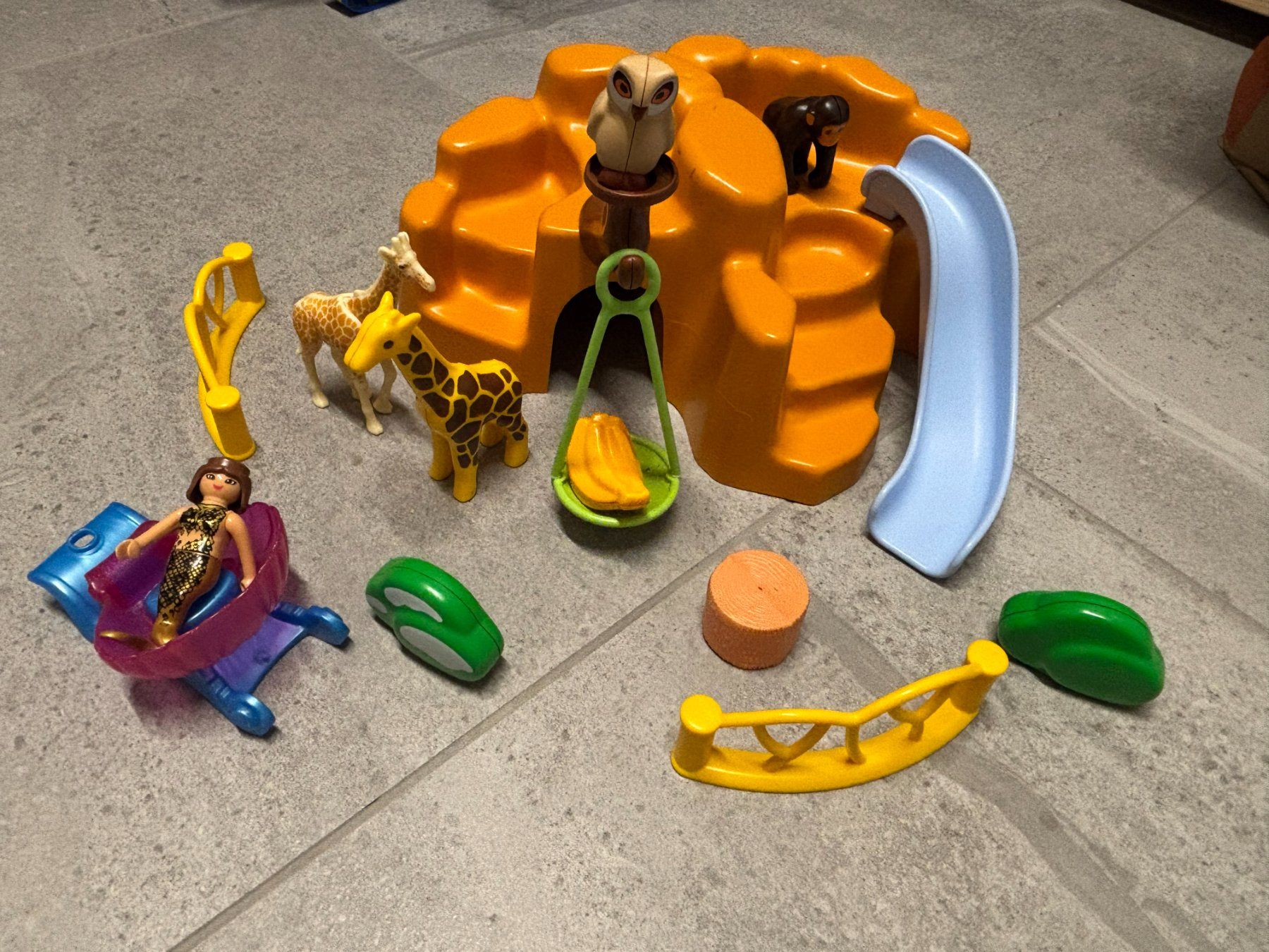Playmobil Giocattoli: Jouet Playmobil zoo – Usato da Salvenach venduto da gwenwywar