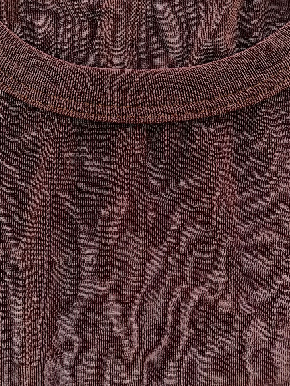 T-Shirts: körpernahes LA-Shirt Damen-T-Shirt marronfarbenes Shirt – Gebraucht aus Auenstein von mar_8mxd 1