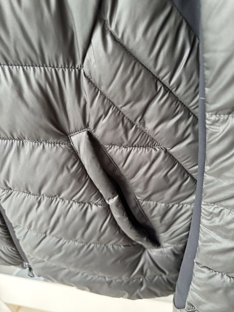 Bogner Giacche: Bogner Outdoorjacke Grösse 40 – Usato da Neunkirch venduto da Dama0 2