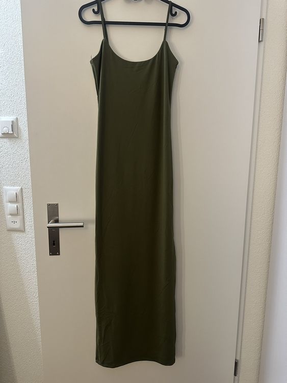 Robes: Langes Kleid (skimsdupe) – D'occasion à Villmergen par mel_5ywd