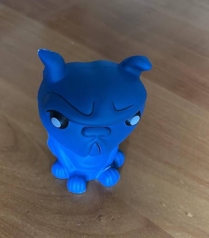 Jouets: Bluedog Stressball (PKZ) – D'occasion à bern par Candelaria48