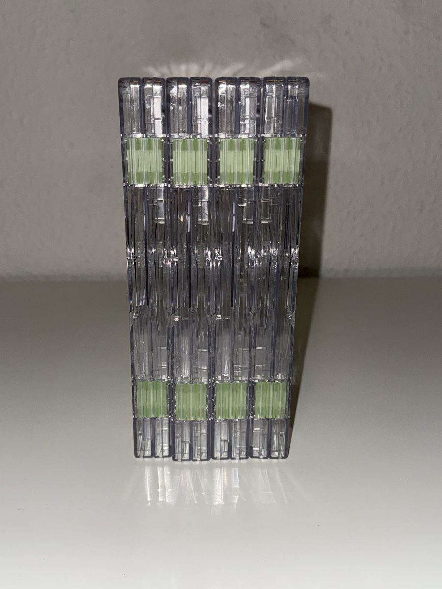 Tous les DVDs: 4 DVD Cases Clear Plastic – D'occasion à Les Avanchets par ang_qqx6 2