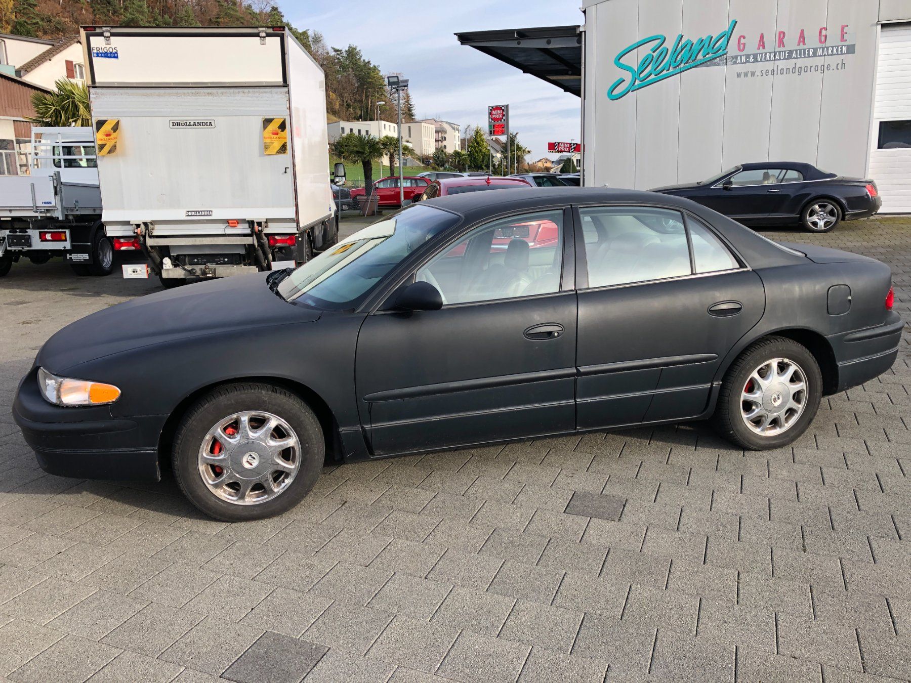 Buick Automobili: BUICK Regal GS 3.8-V6 – Usato da Gampelen venduto da Steuer0