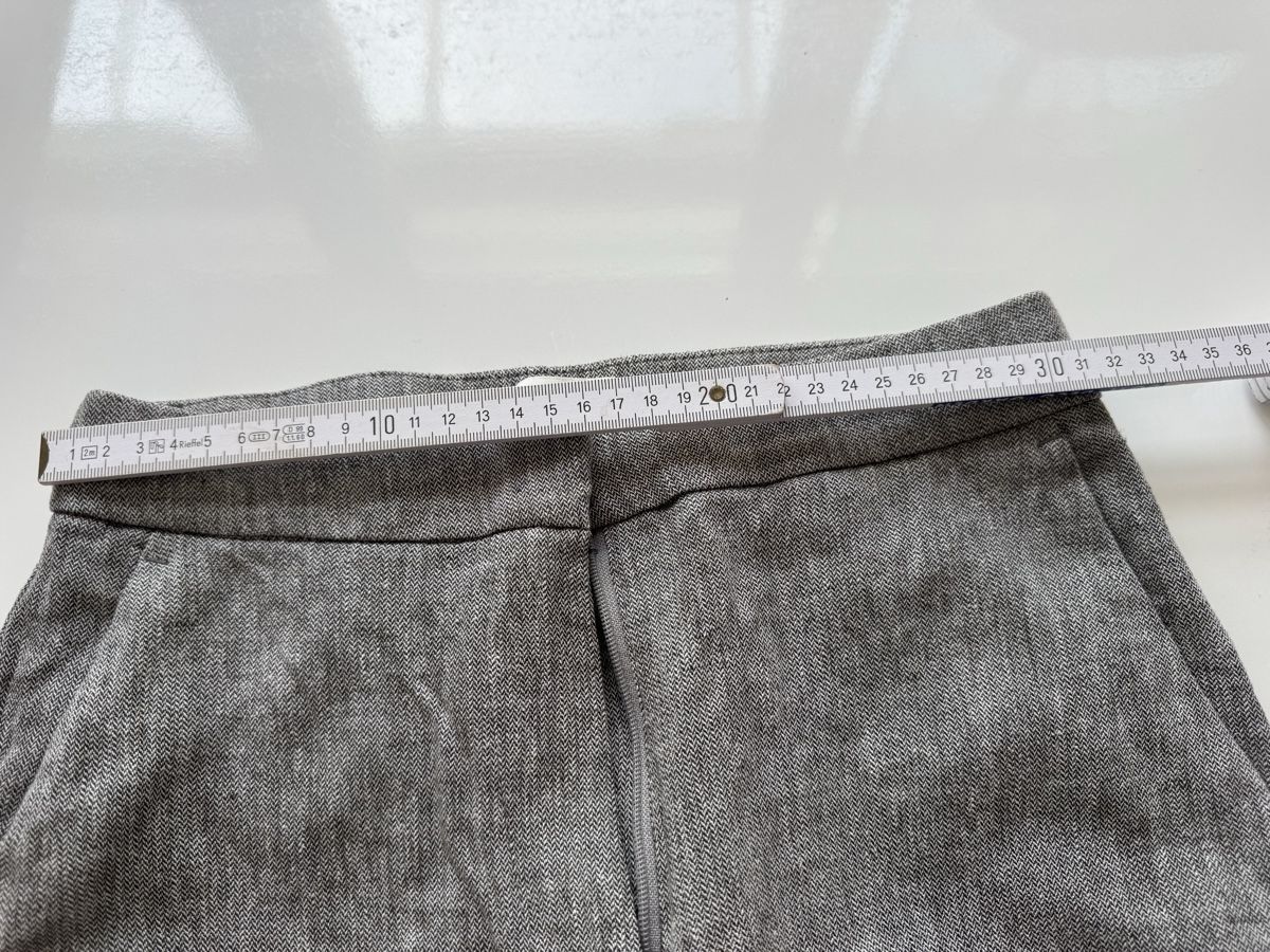 Pantaloni: Hose aus Leinengemisch – Usato da Rotkreuz venduto da Mini_mela33 1