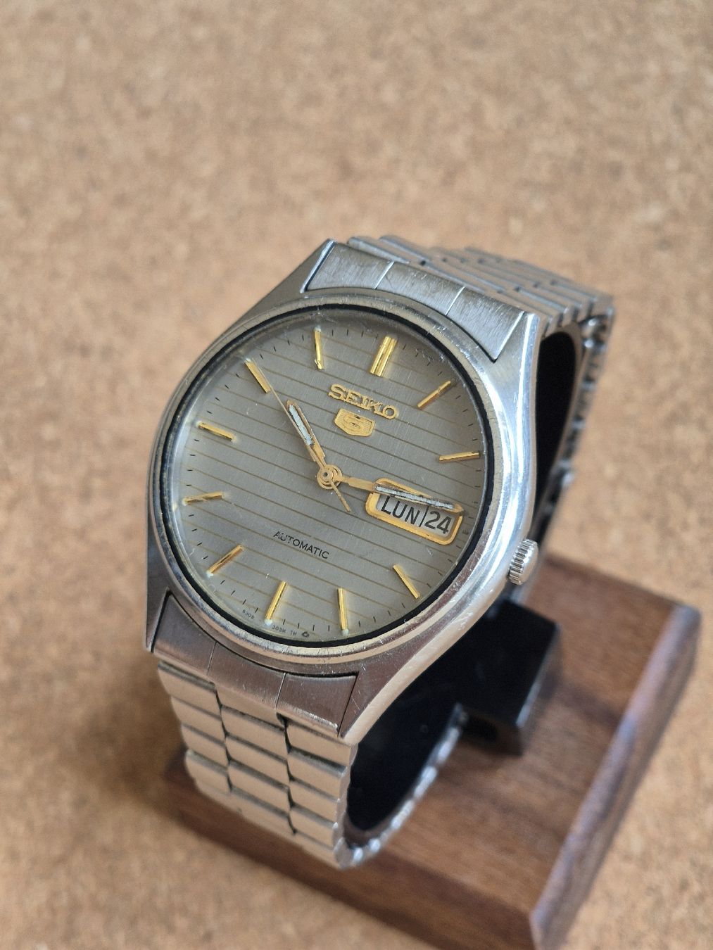 Seiko Orologi: Montre Seiko 5 Automatic Vintage – Usato da Carrouge VD venduto da HT23 1