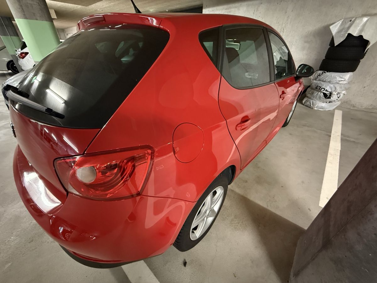 Seat Automobili: Seat Ibiza 1.4 - Unfall – Difettoso da Rupperswil venduto da AAA-111 2