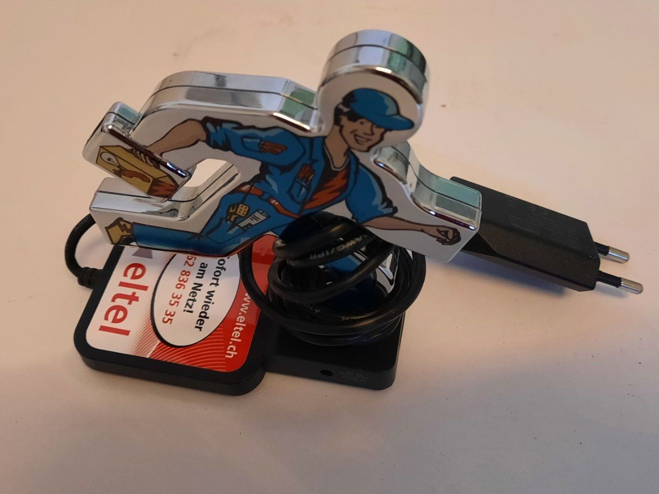 Chiavette USB: Cooles USB Splitter - Läufer Figur Design – Usato da Baden venduto da Boroda