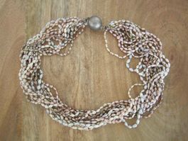Wunderschöne Perlenkette, ca. 50 cm