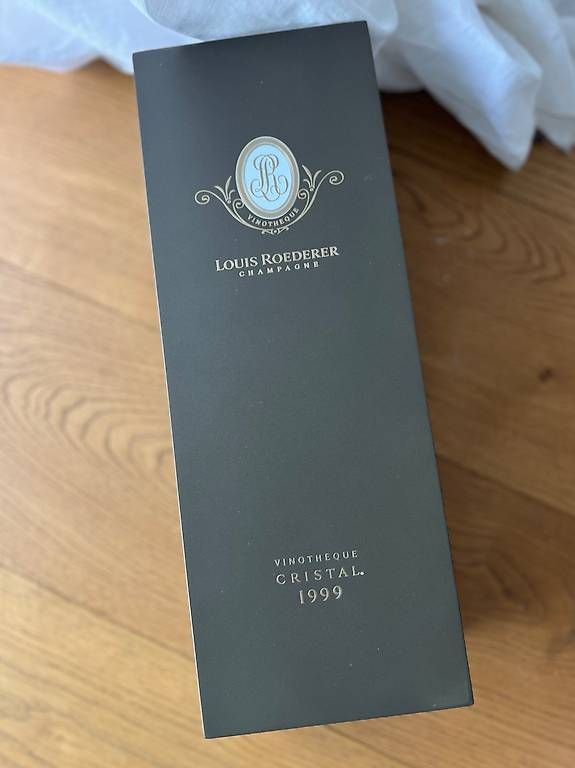 Casse di trasporto: Champagne Roederer 1999 Vinotheque Original Kiste – Usato da Muri b. Bern venduto da eva_7hwg 3