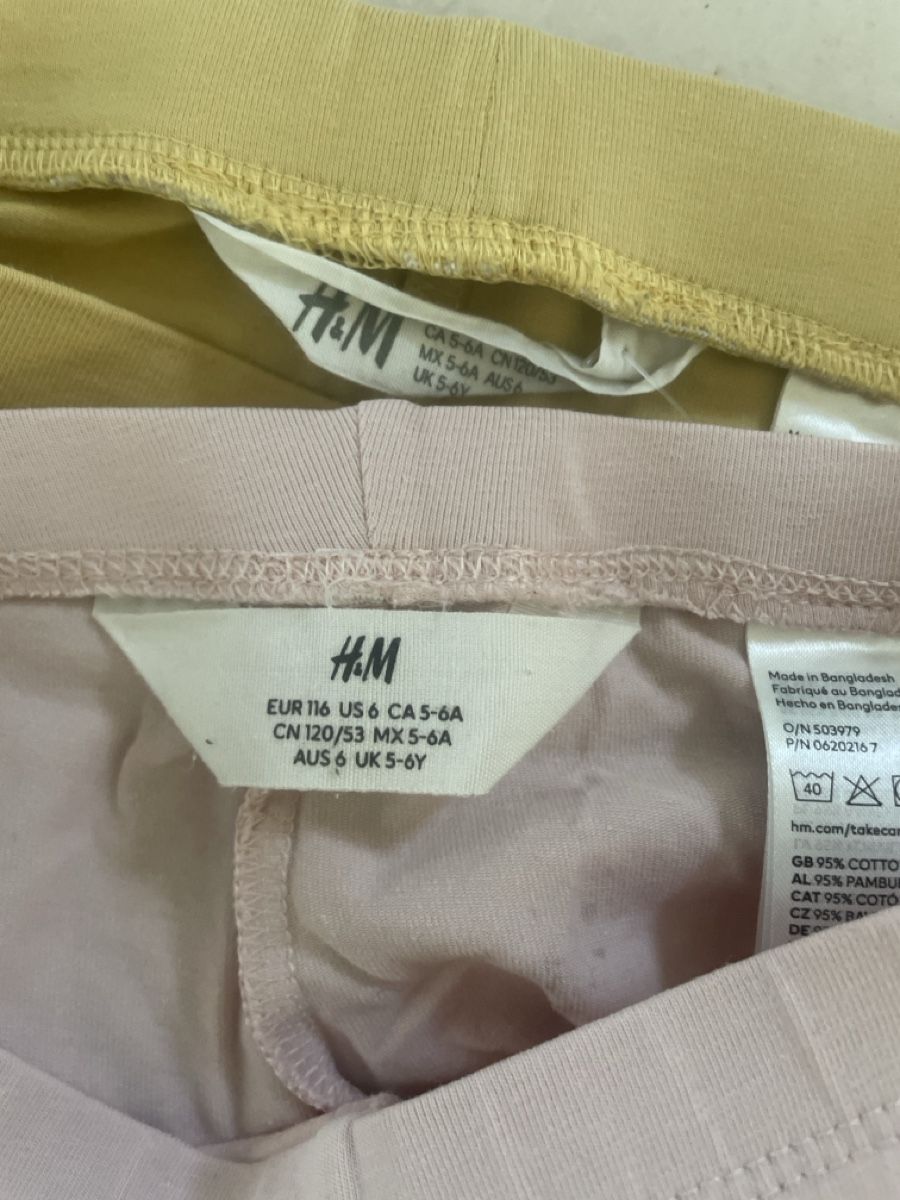 H&M Calze & Collant: 2 H&M Leggings Gr. 116 – Usato da Obergerlafingen venduto da cabo4 2