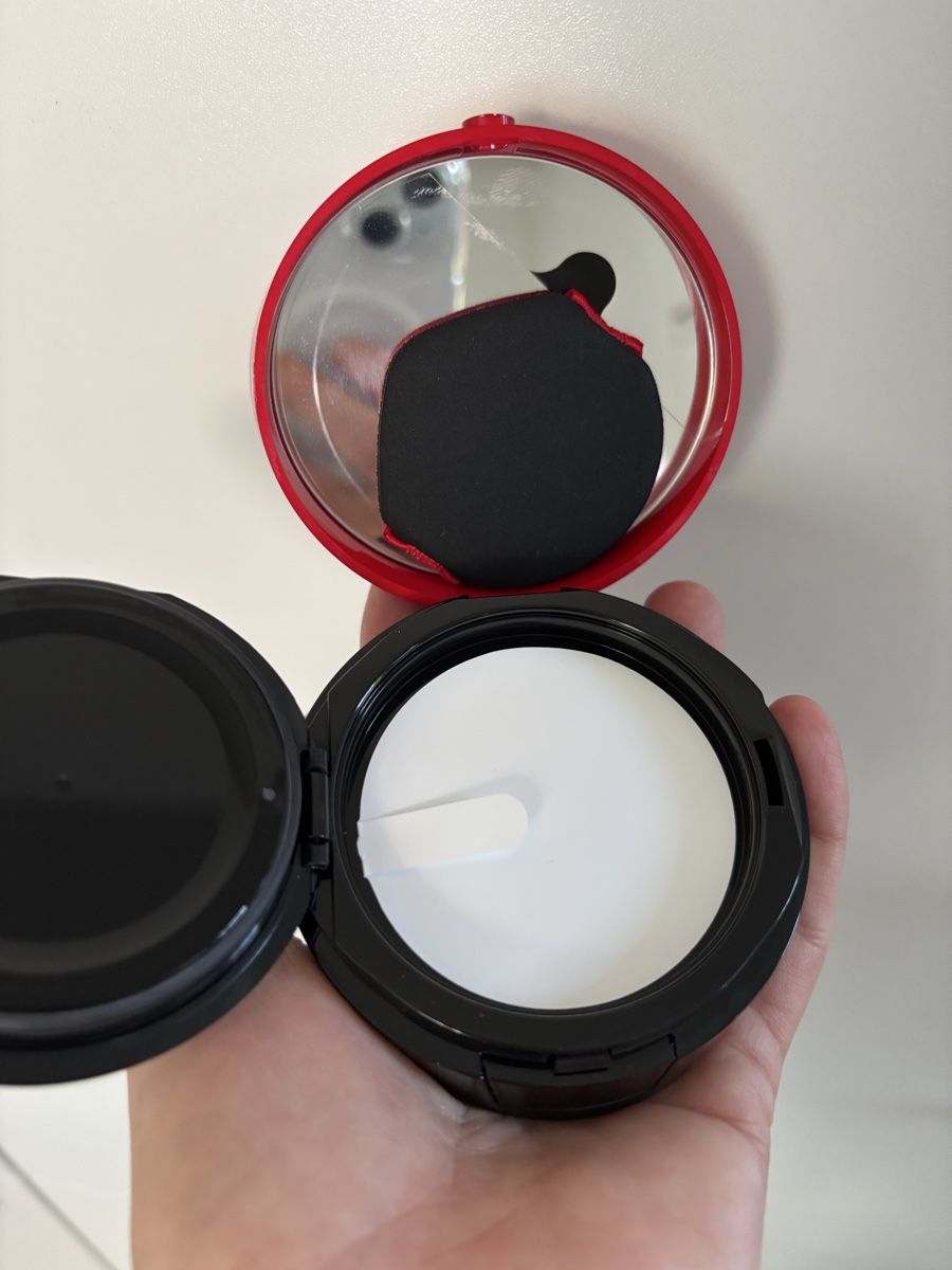 Armani Make-up: Giorgio Armani Cushion, Neu, SPF 23, Farbe 3 – Neu (gemäss Beschreibung) aus Zürich von deruja 1