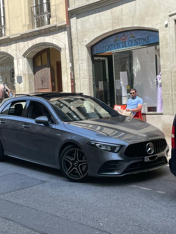 MERCEDES-BENZ A 35 AMG 4Matic Speedshift