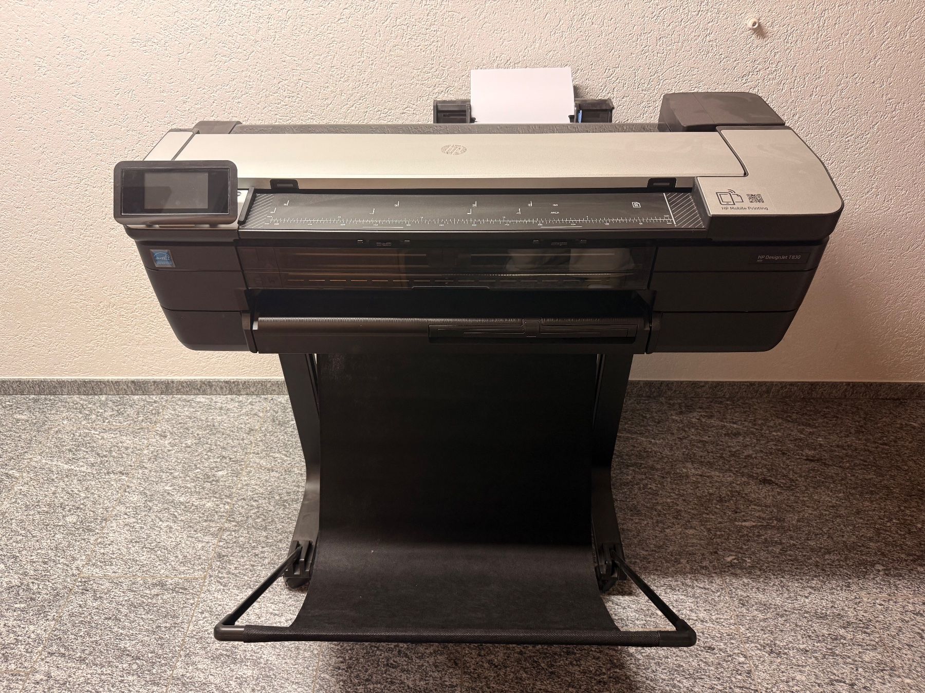 Hewlett Packard Stampanti: HP Designjet T830 24in Scan-Plotter ungebraucht – Nuovo (secondo la descrizione) da Bern venduto da Xtr3me