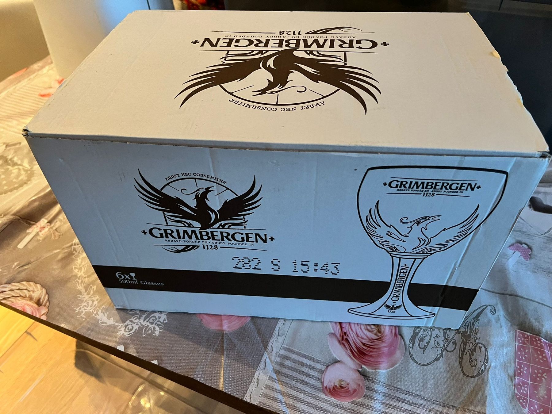 Set di piatti: Authentische Grimbergen-Biergläser, Sammlung ! – Nuovo e nell'imballaggio originale da Romont FR venduto da Joe_xkh9 4