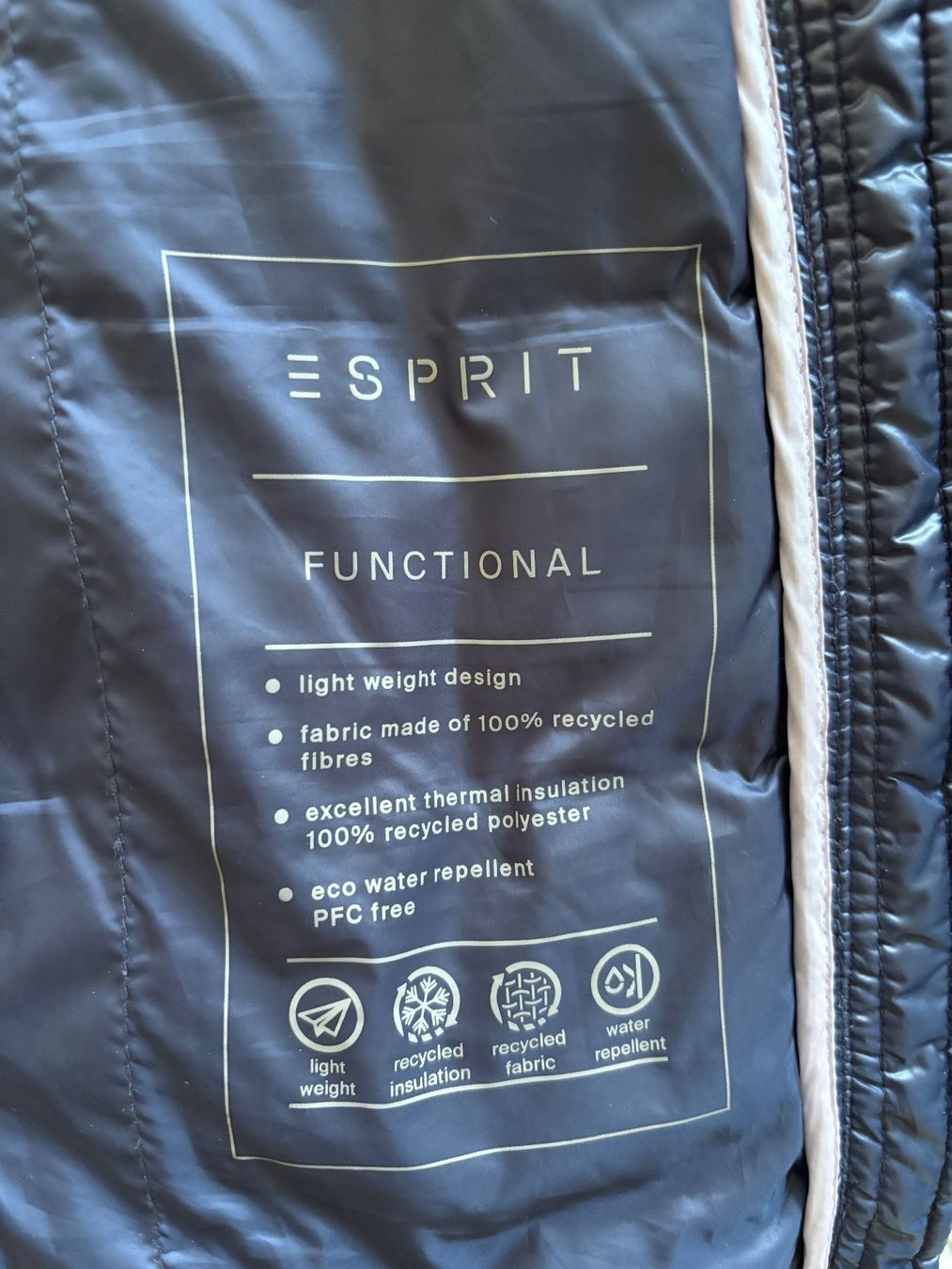 Esprit Jacken: Daunenjacke ESPRIT – Gebraucht aus Sutz von ber_nwq9 3