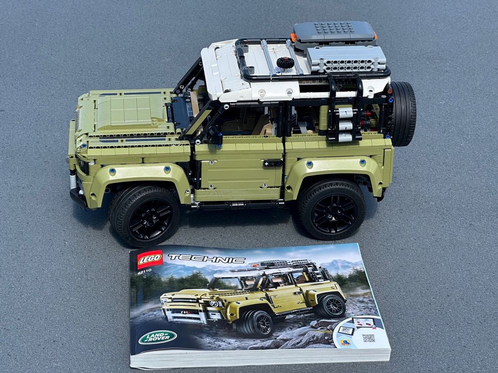 LEGO Technic 42110 Land Rover Defender (Gebraucht) in Richterswil für ...