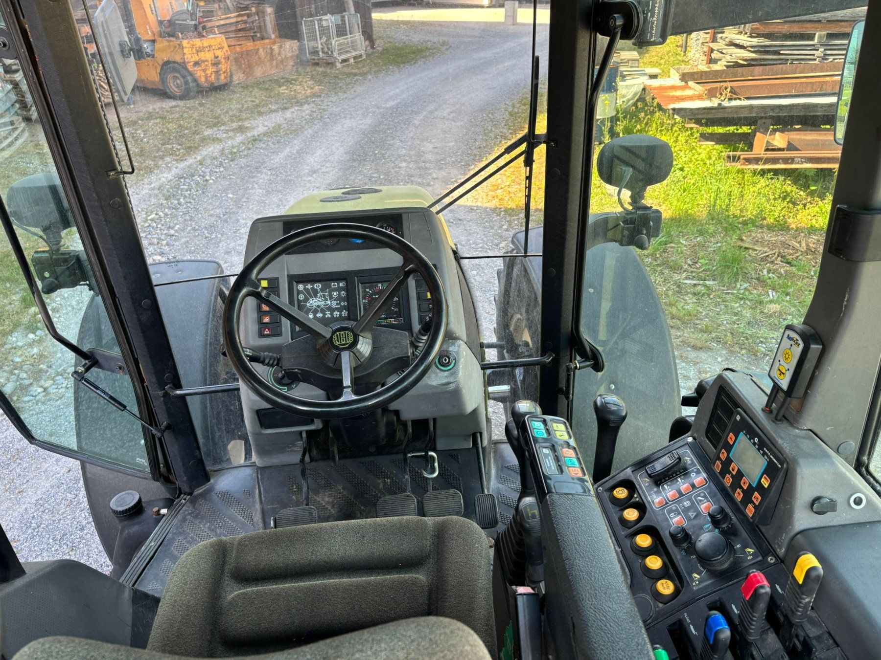 Hürlimann Trattori: Traktor Hürlimann H910.4 VDT – Usato da Uznach venduto da Kastro1987 8