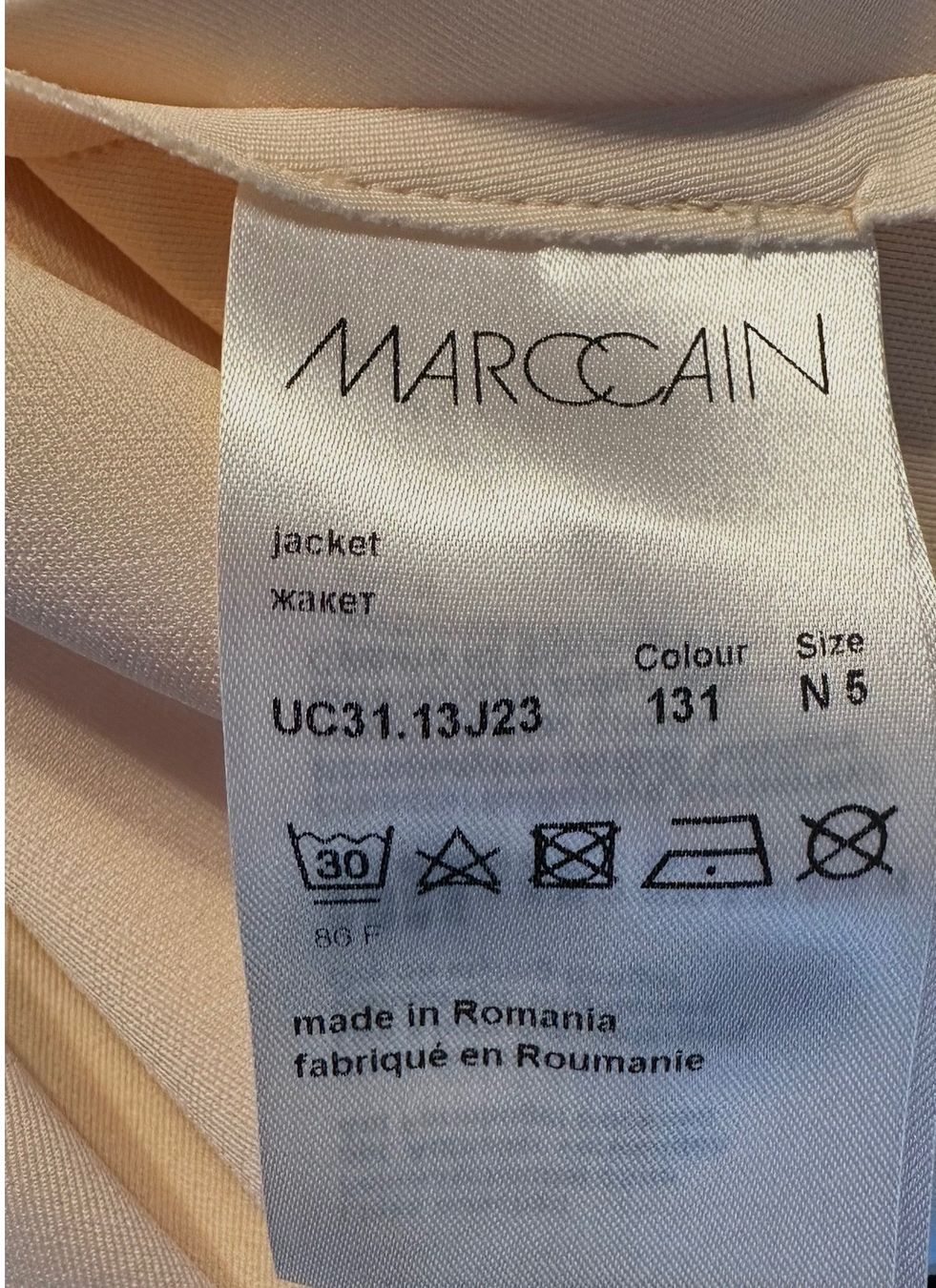Marc Cain Jacken: Marc Cain Blazer Damen 38 creme – Gebraucht aus Liestal von Ballybs 2