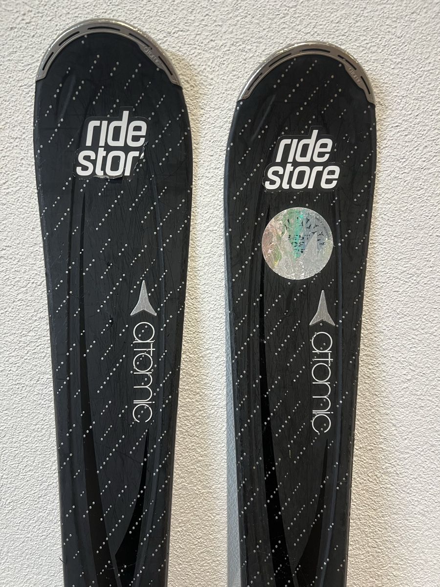 Atomic Sci: Atomic Cloud 9 & Skistöcke – Usato da Bellach venduto da janheg 4