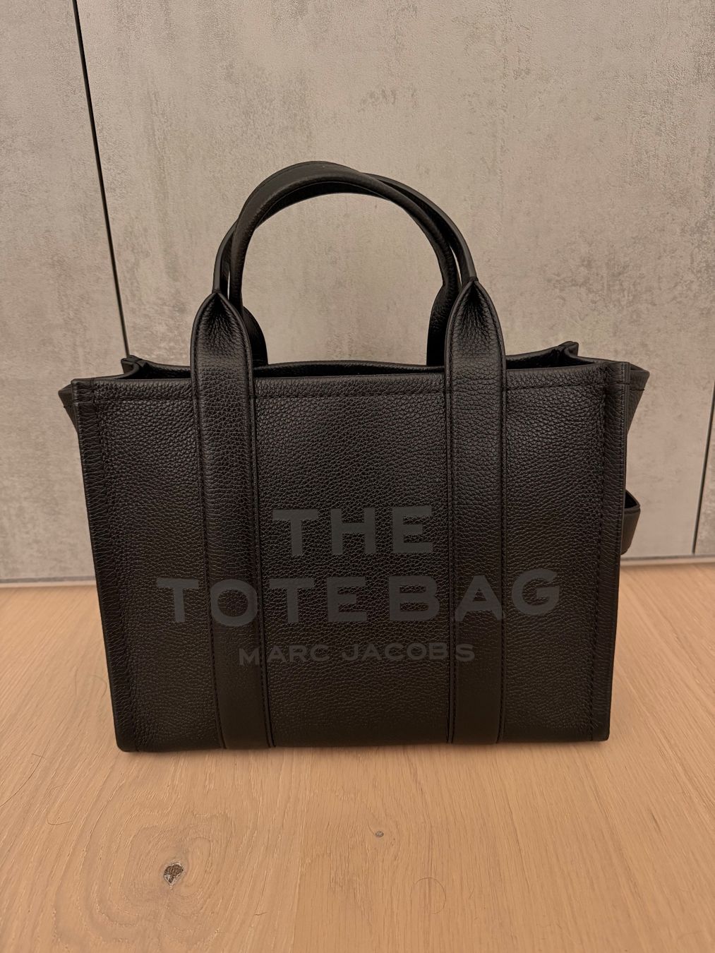 Marc Jacobs Sacs femmes: Marc Jacobs Tote bag – D'occasion à St. Margrethen SG par shayluxuryfashion1