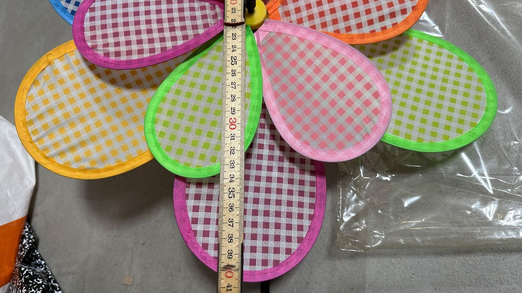 Altro in Decorazioni & Accessori: Buntes Windrad Blume, Gartenstecker,neu – Nuovo (secondo la descrizione) da Schönenbuch venduto da marisli80 2
