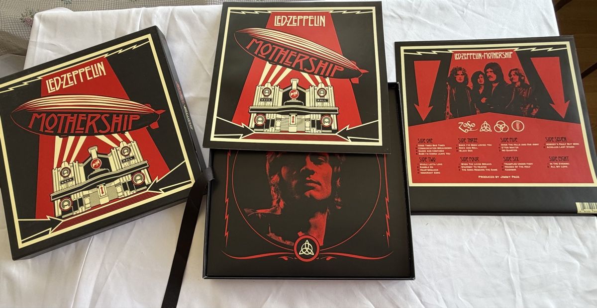Dischi in vinile: Led Zeppelin - Mothership, Vinyl, 4 LP Box, – Nuovo (secondo la descrizione) da Schaffhausen venduto da Sonne25 1