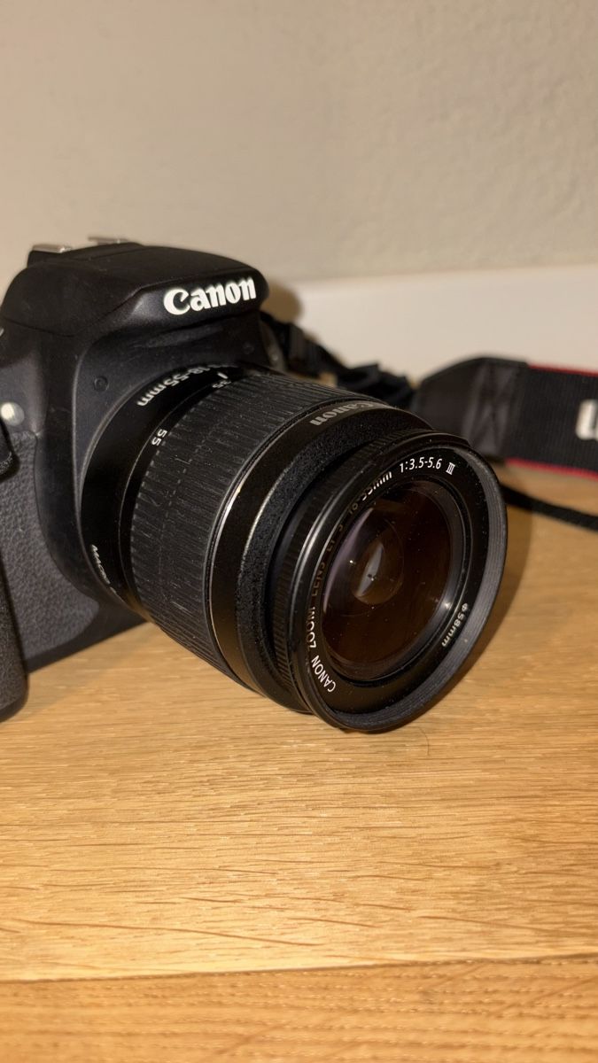 Canon Fotocamera: Canon EOS 700D Spiegelreflexkamera mit 2 Objektiven – Usato da Bichwil venduto da lau_b872 5