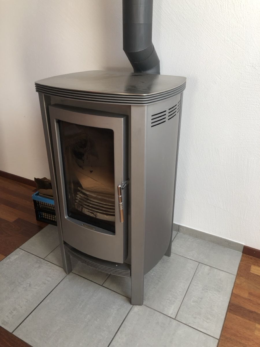 Stufe caminetto: Schwedenofen – Usato da Oberhofen AG venduto da Hoffth