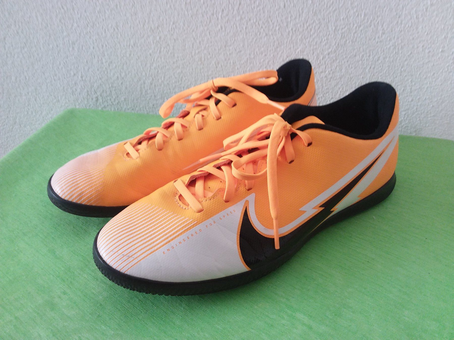 Nike Scarpe da uomo: NIKE Mercurial, Gr US 8 / 39 – Usato da Uitikon Waldegg venduto da Risibisi7