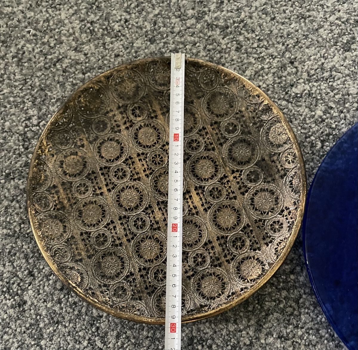 Assiettes: Servierteller Unterteller Glas dunkelblau rund 32cm – Neuf (Voir description) à Au ZH par Jaggy4 3