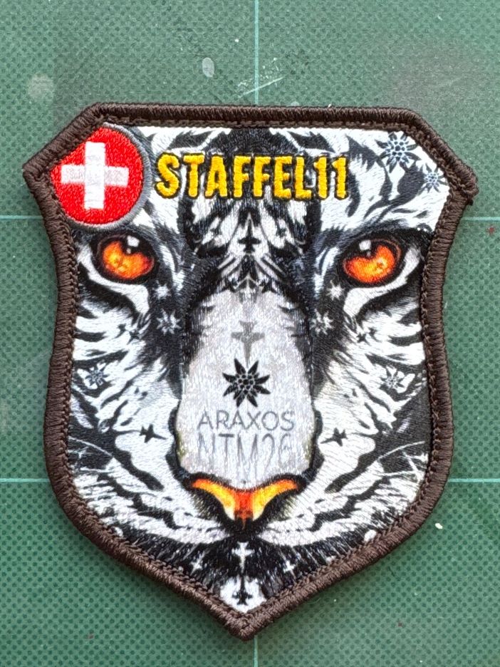 Schweizer Armee Plaketten & Abzeichen: Fliegerstaffel 11 NTM 2026 Patch – Gebraucht aus Uster von NJG2