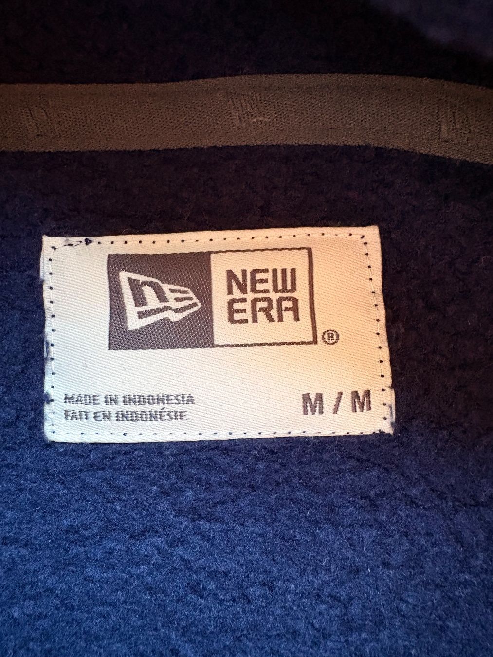 New Era Maglioni & Felpe: New Era Pullover – Usato da Wigoltingen venduto da _vntg_ 2