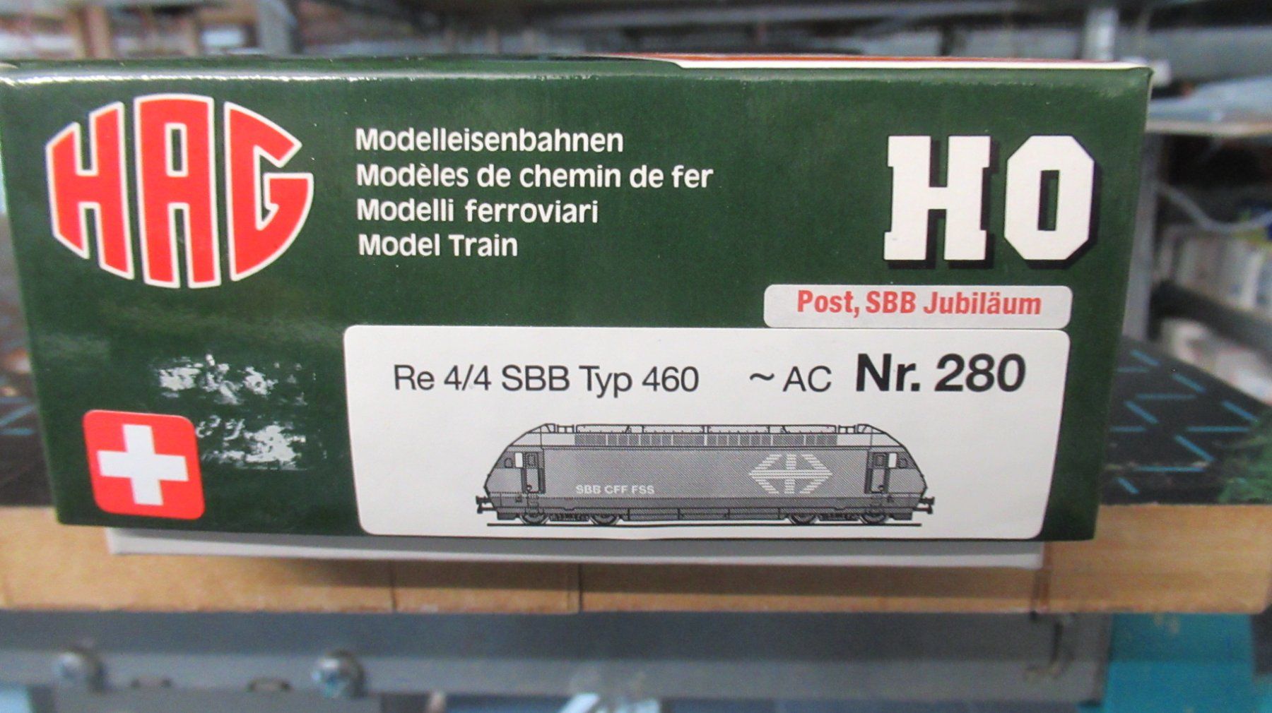 Hag Modellini di ferrovie: HAG Re 460 "SBB Jubiläum"  Rare Neuf – Nuovo e nell'imballaggio originale da Martigny venduto da nevada98 2