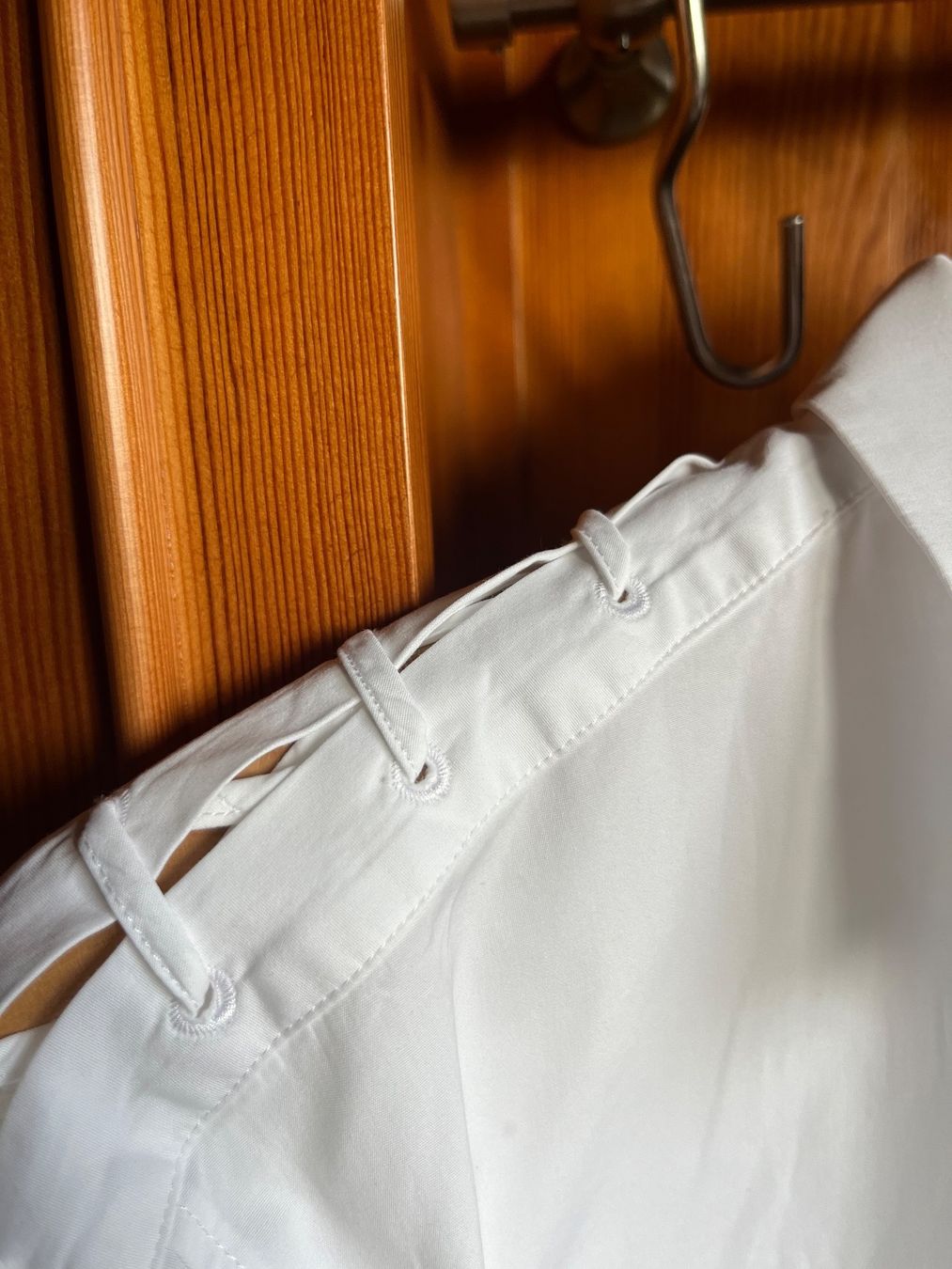 Max Mara Camicette: Weiße Max Mara Bluse 46. – Usato da Saanen venduto da SoniaMichaela 2