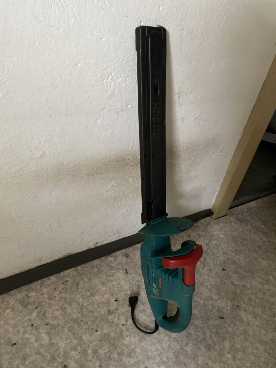 Bosch Alle Werkzeuge: Heckenschere – Gebraucht aus Hinwil von Familie_99