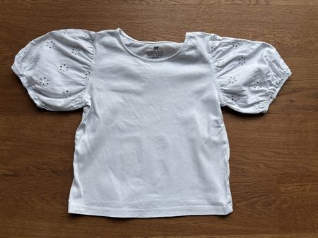 Mädchen Shirt mit Puffärmeln, Grösse 110/116