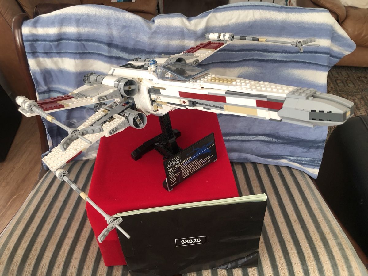 Star Wars Kit di modellismo & Modellini statici: Star Wars X-Wing Modell – Usato da Zürich venduto da mue_zbf8