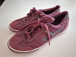 Esprit Sneaker Schuhe Gr. 36/37 Pflaume