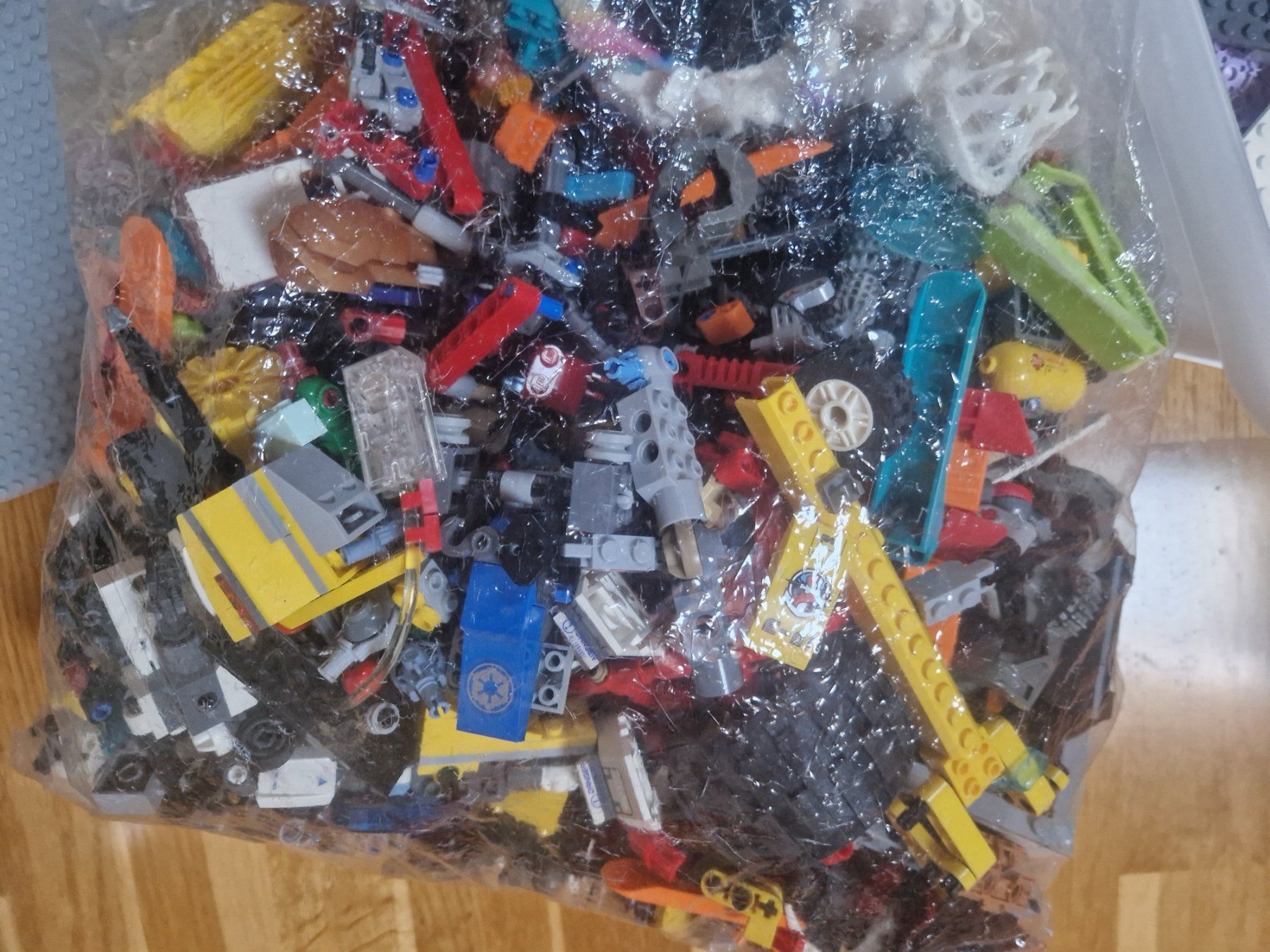 Lego Kit di costruzioni: lot lego + instruction mixte – Usato da Bernex venduto da Mardone 2