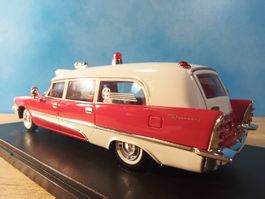 Modellauto De Soto Firesweep Memphian Ambulance 1957 1:43