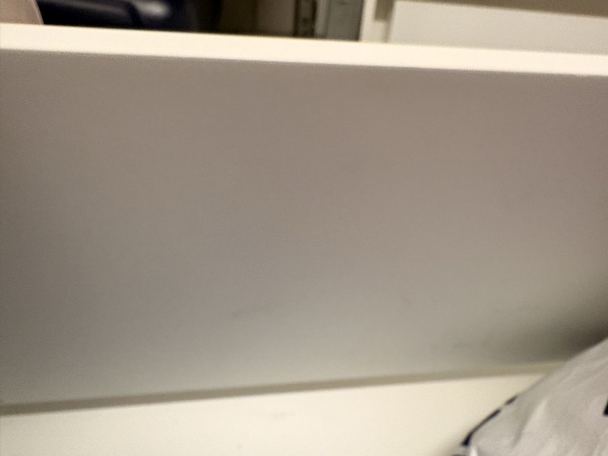 Ikea Wickeltisch & Zubehör: Wickel-/Schreibtisch – Gebraucht aus Oberweningen von jill0o5 1
