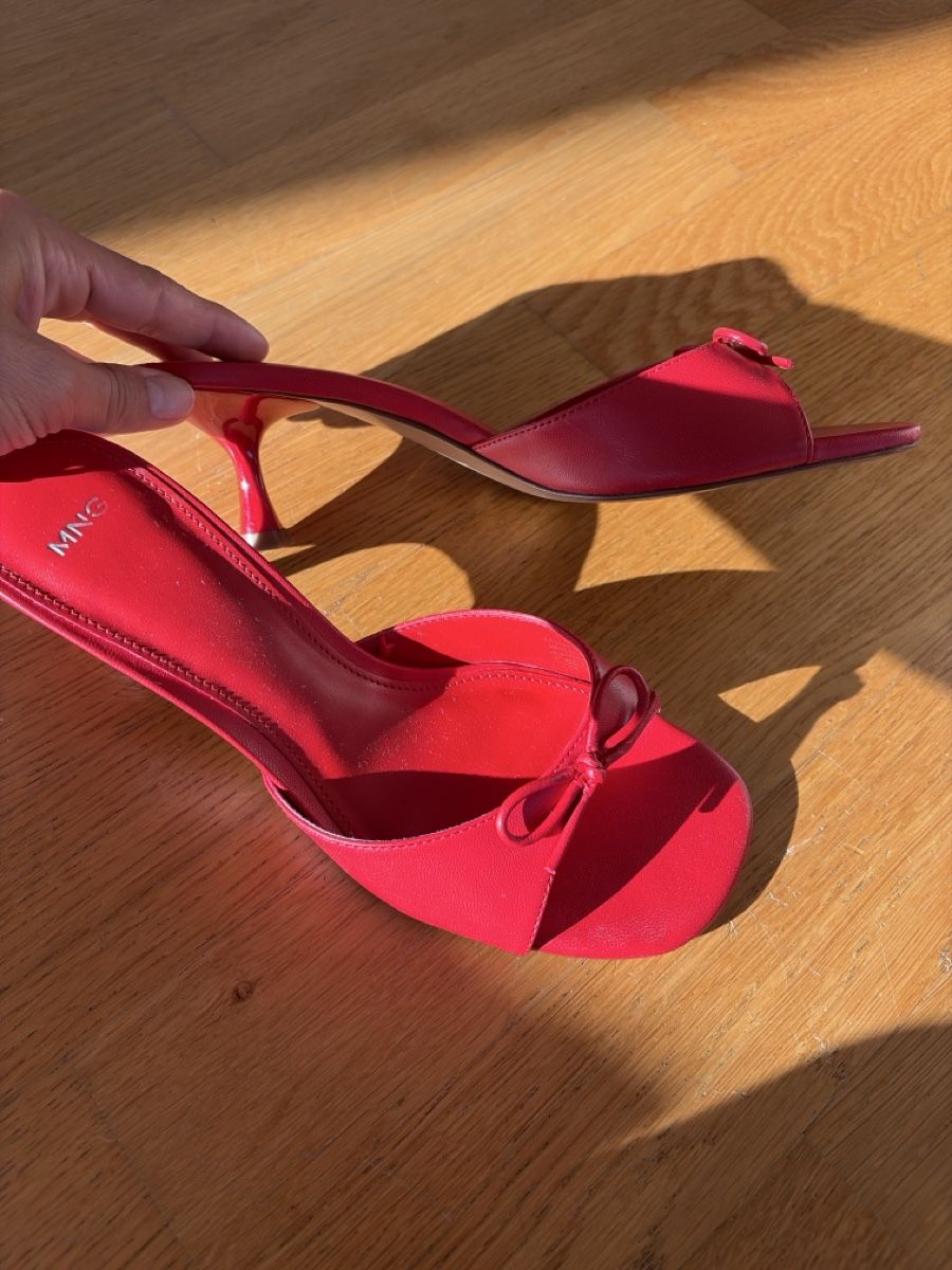 Mango Scarpe da donna: MNG rote Riemchen Sandalen Grösse 38 – Usato da Zürich venduto da ufe_f5q5 2