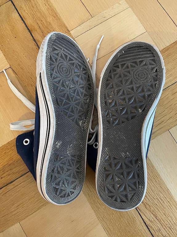 Scarpe per ragazzi: Turnschuhe 35 – Usato da Zürich venduto da apfel018 2