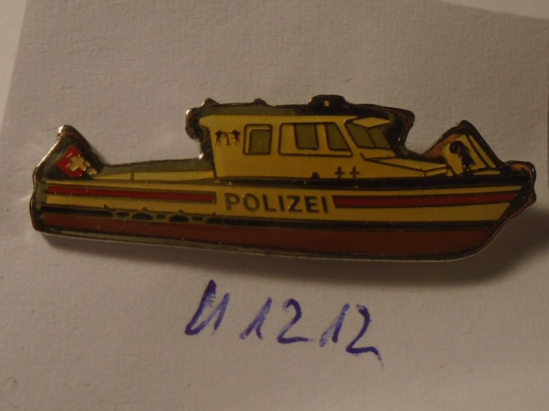 Placchette & Badge: 1 Schweizer Polizei Boot Pin (U1212) – Usato da Winterthur venduto da beli200
