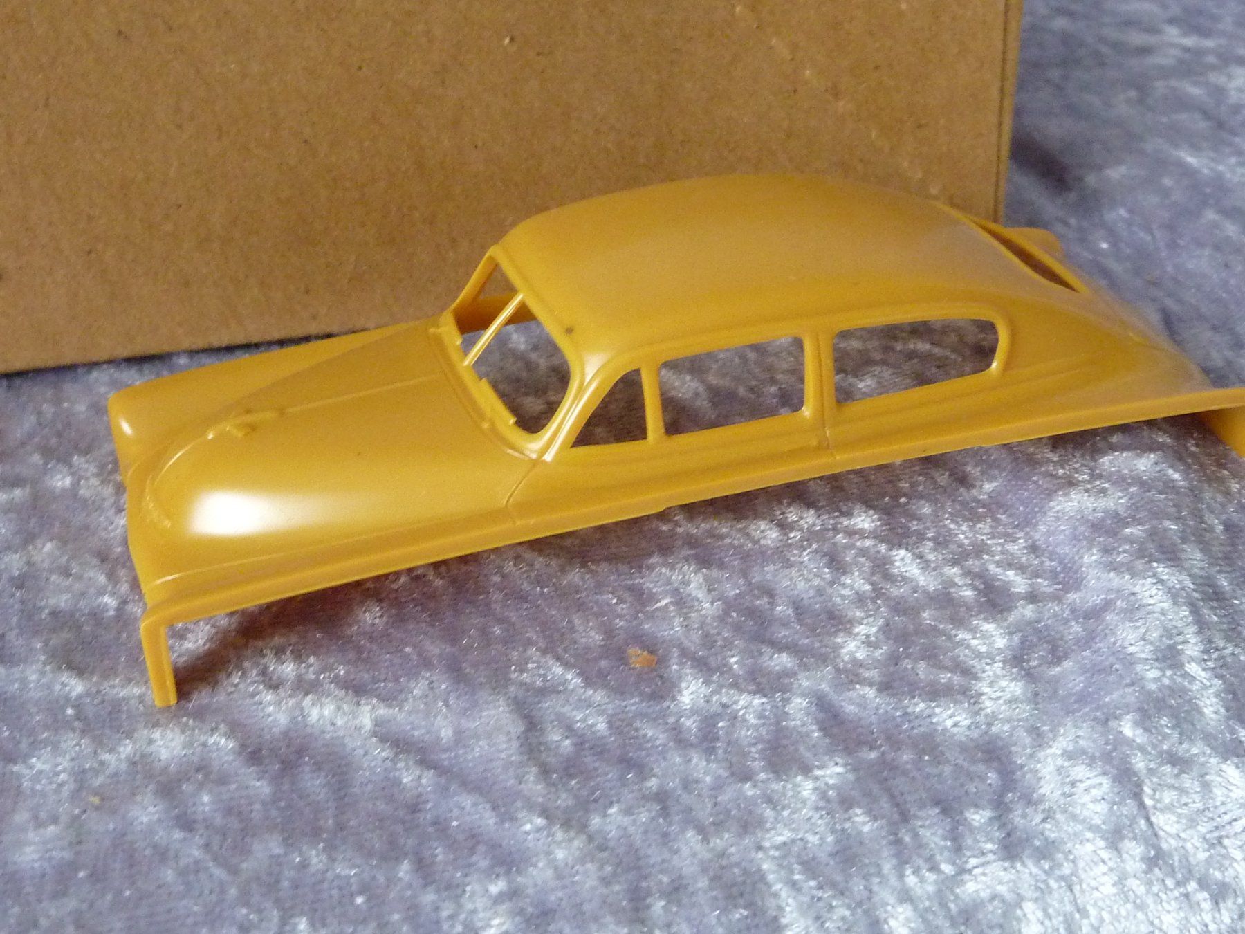 AMT/ERTL Modellini d'auto: Chevrolet De Luxe Fleetline 1952  1:32 – Usato da Dürrenäsch venduto da modellautos4you 5