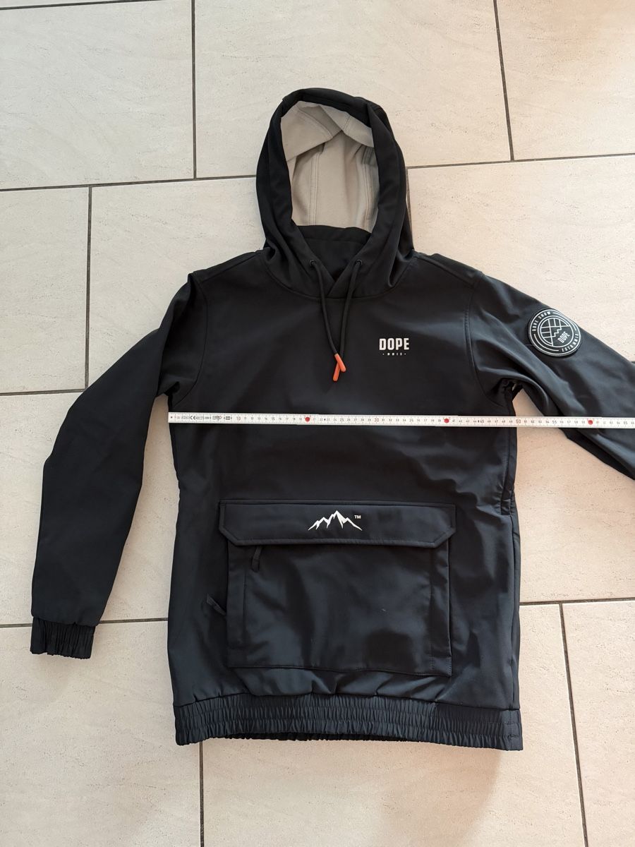 Dope Giacche: Softshell-Jacke Dope – Usato da Holzhäusern ZG venduto da Selinnnnn1 2